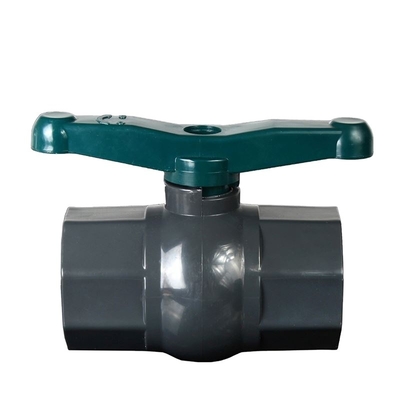 Le fil femelle PVC en plastique de contrôle d'oscillation de robinet à tournant sphérique de 4 pouces a motorisé le robinet à tournant sphérique