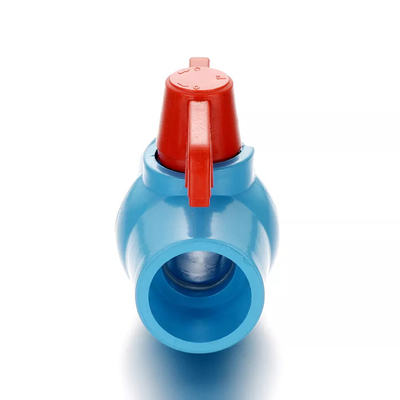 Robinet à tournant sphérique bleu commun de PVC valve de PVC de 2,5 pouces pour le réseau de pipe-lines d'eau de mer