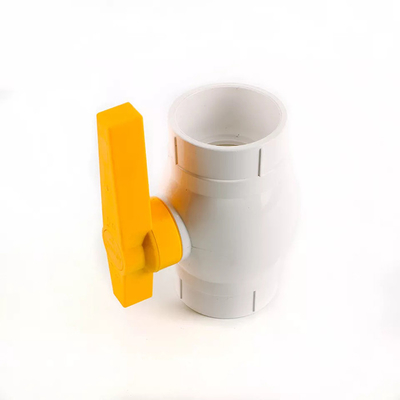 1&quot; 1/4&quot; robinet à tournant sphérique femelle en plastique de PVC d'Intertek BV de robinet à tournant sphérique au tuyau d'arrosage