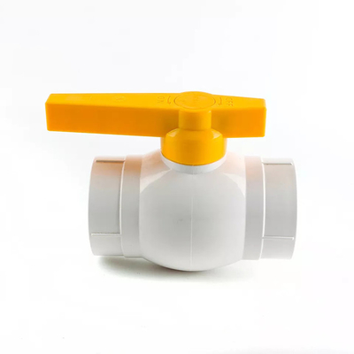 1&quot; 1/4&quot; robinet à tournant sphérique femelle en plastique de PVC d'Intertek BV de robinet à tournant sphérique au tuyau d'arrosage