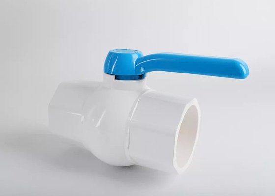 Poignée en plastique de PVC de conduite d'eau à tournant sphérique du robinet 1 de manière de PVC de valve blanche de quart de tour