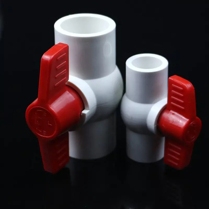 Le PVC blanc a fileté la valve en plastique conique de tuyau du port 110mm de valve