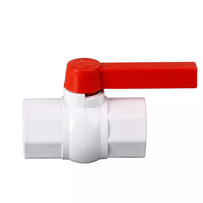 1/2 » 3/4" le fil pp d'irrigation de robinet à tournant sphérique d'UPVC a comprimé en plastique