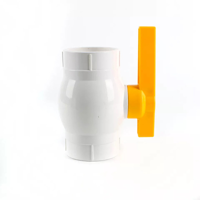 Flux de commande agricole en plastique de valve d'irrigation de PVC UPVC